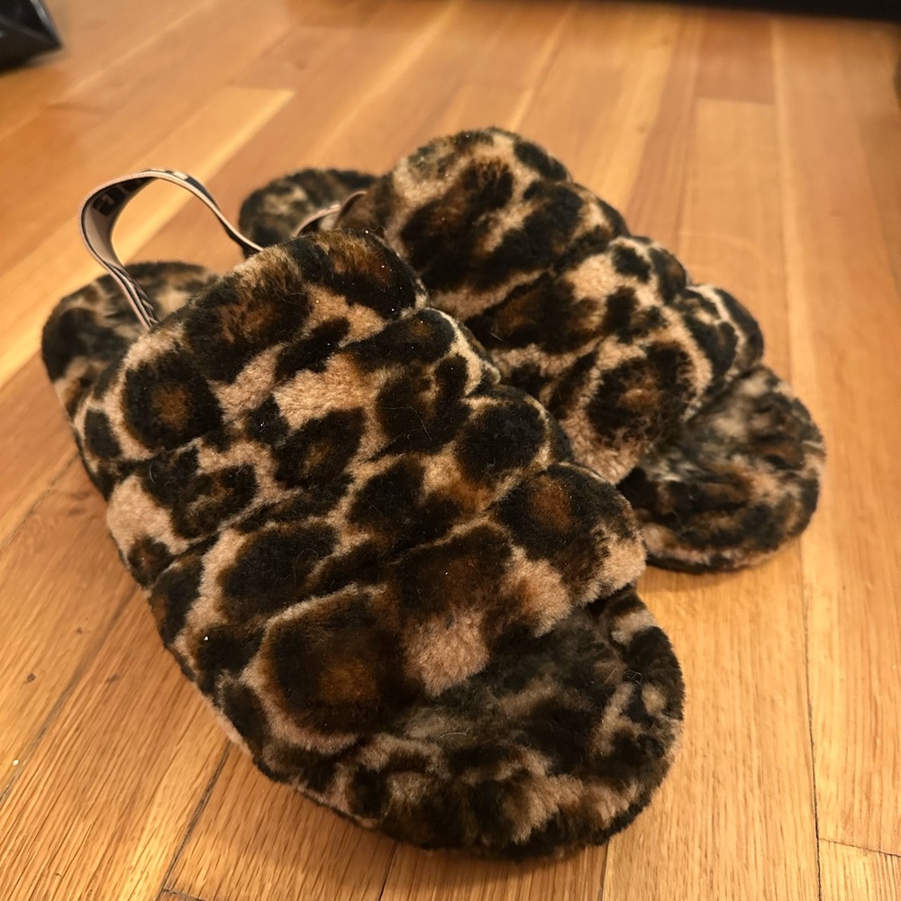 UGG Leopard Patterned Fuzzy Slippers